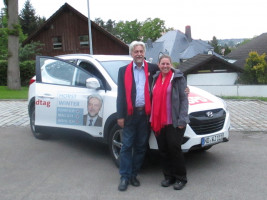 Kamen extra nach Schrobenhausen, um die Ehrungen vorzunehmen: Stephanie Bornschein und Horst Winter